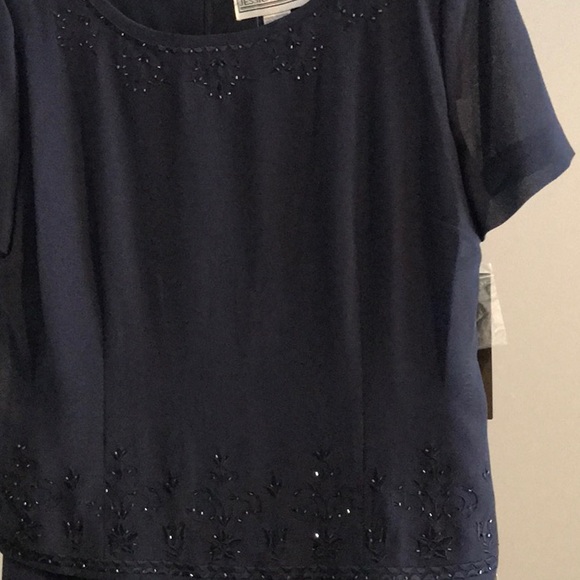 Jessica Howard navy gown - Picture 3 of 6